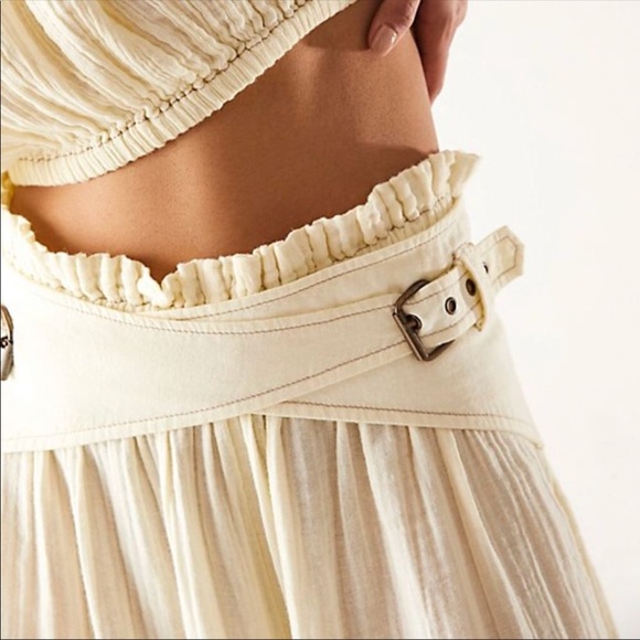 Free People Ivory Pantsuit with Belt - Picture 3 of 14